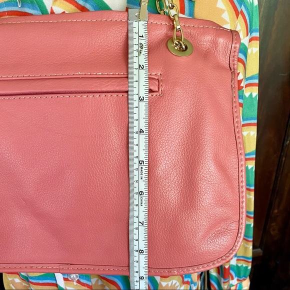 Frosting by Mary Norton Pink baguette, with tassels and Gold interior - Picture 7 of 16